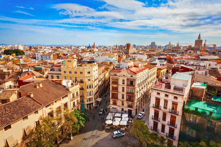 Los mejores alojamientos en Valencia – Hoteles, apartamentos, hostales y villas para todo tipo de viajeros en 2026